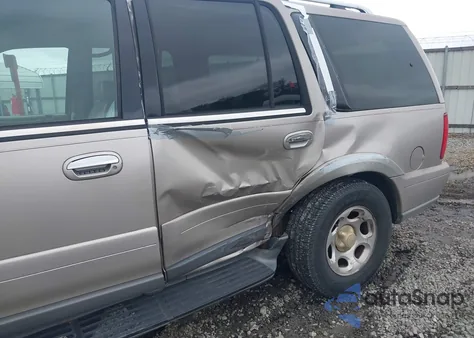 2002 Lincoln Navigator из США, поврежденный, VIN 5LMEU27RX2LJ04094